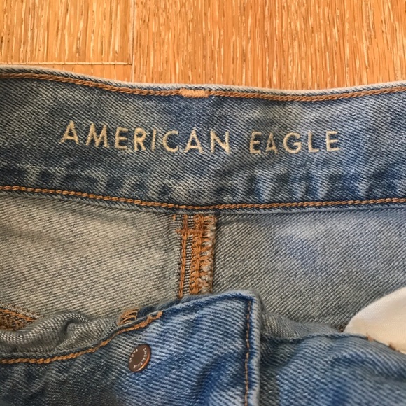American Eagle MOM JEANS - Picture 5 of 6